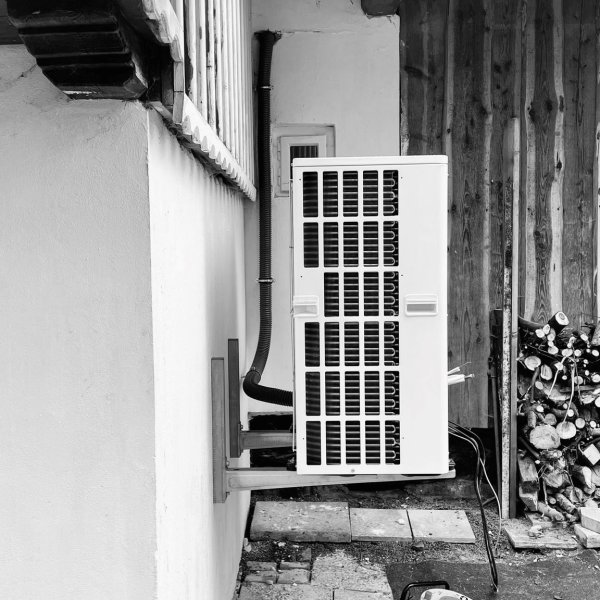 Instalace tepelného čerpadla pro rodinný dům 190 m2 (14,0 kW)