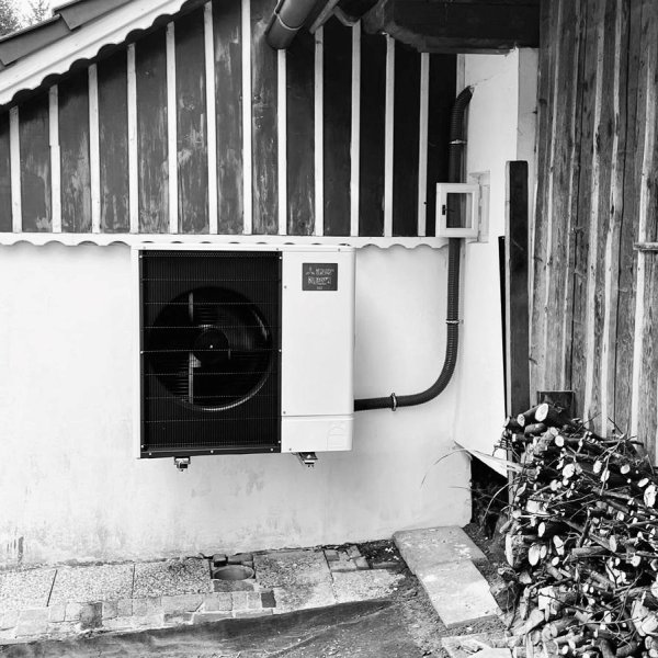 Rodinný dům 190 m2, Jilemnice │ATW - Tepelné čerpadlo 14,0 kW