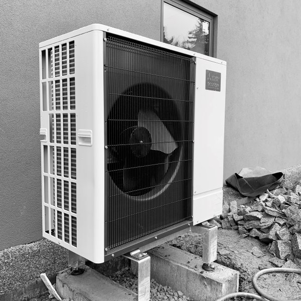 Nový rodinný dům 240 m2, Praha │ATW - Tepelné čerpadlo 12,0 kW