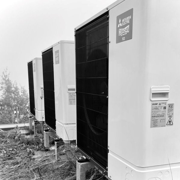 Větší rodinný dům 540 m² - Brno │ Tepelné čerpadlo 3x 14,0 kW