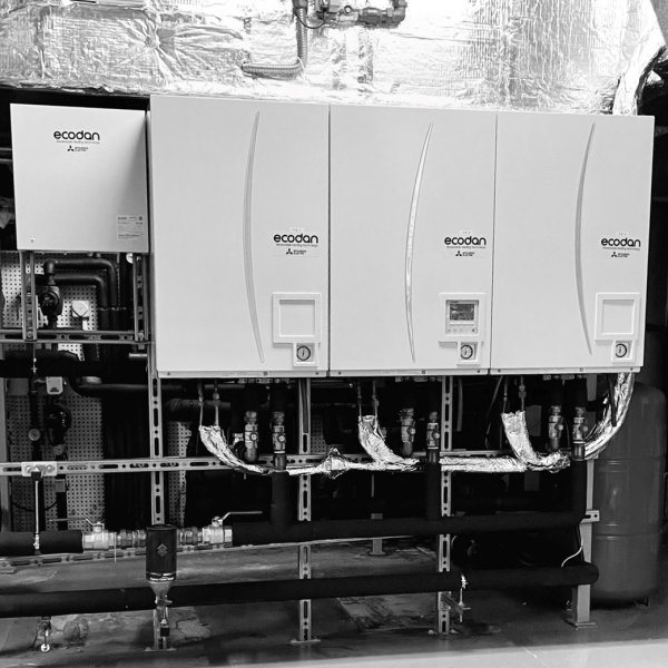 Větší rodinný dům 540 m² - Brno │ Tepelné čerpadlo 3x 14,0 kW