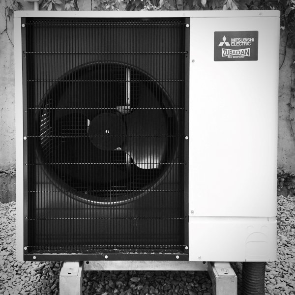 Kaskáda 2x ECODAN - Zubadan 14,0 kW | Pro objekt 820 m² - Praha